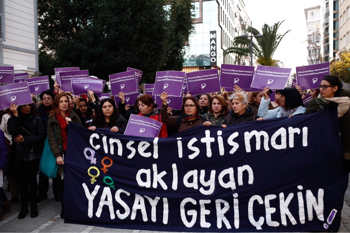 kadikoybelediye's tweet photo. Kadıköy'de binlerce kadın "Cinsel İstismarı Aklayan Yasayı Geri Çekin!" dedi. https://t.co/zqn5I4RWhO