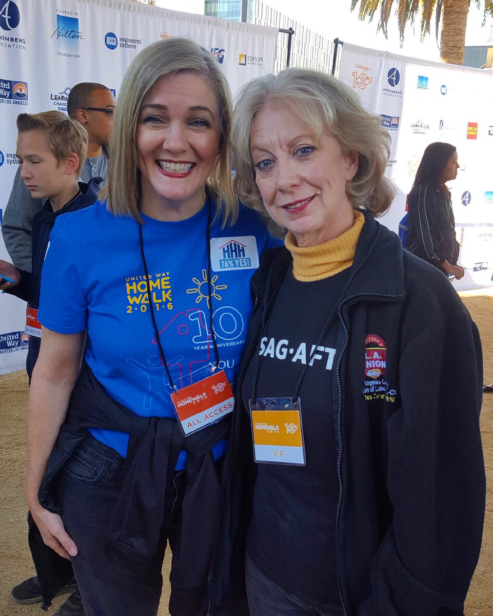 sagaftra's tweet photo. @EllentheCraw SAG-AFTRA LA local second VP & @launitedway CEO Elise Buik. #HomeWalk #EndHomlessness https://t.co/FYvUoLIaE1