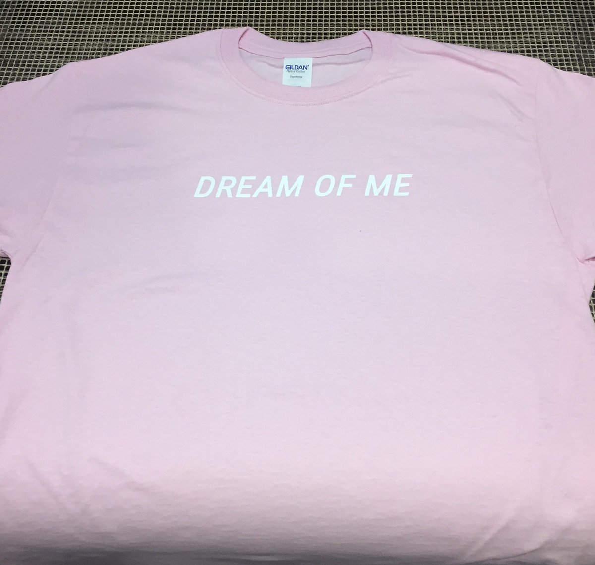 hartmoormerch's tweet photo. @HoldingAbsence #screenprinting #merchandise https://t.co/2NKUjLdc9e
