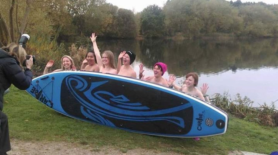 NottsLocalNews's tweet photo. Kinoulton lady of the lake – joins nude yoga calendar https://t.co/5pkdCnKQtK #Rushcliffe #Nottingham #Nottms https://t.co/3CbFVZLqOL