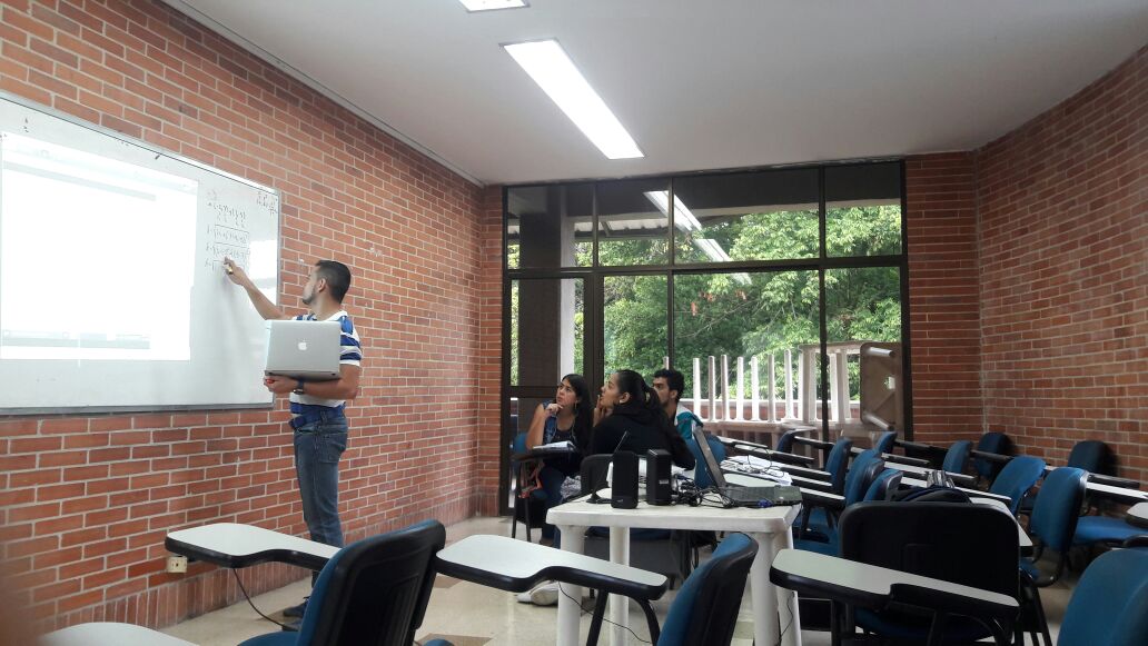 JorgeTaboada7's tweet photo. Participando en b-learning. Algebra. Trigonometria y geometria analítica. @cienciasunad @cienciasunad @jaalesc. Educación de calidad. #UNAD. https://t.co/8Ka2sn7fyn
