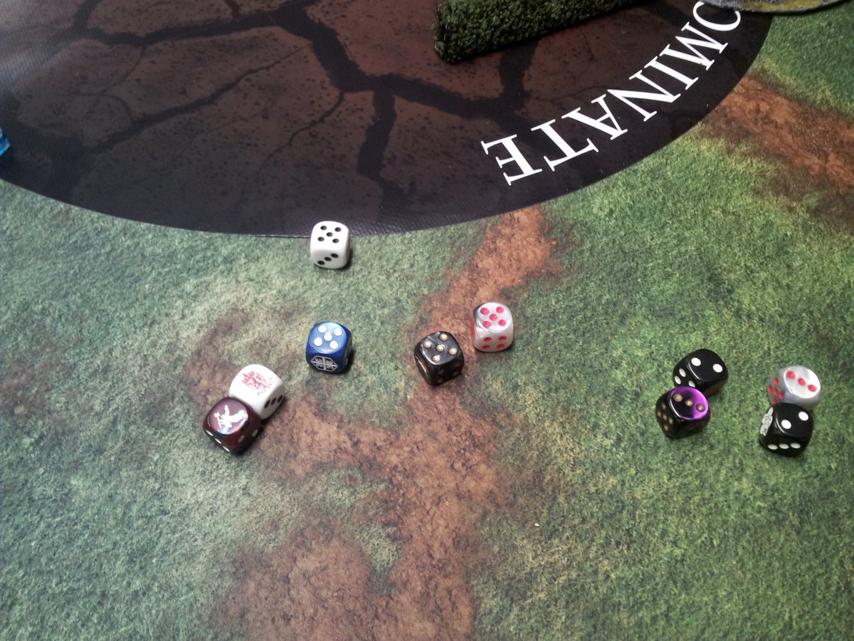Thomarsar's tweet photo. Last round in The King's Cup, Swain's Rangers need fives to hit, six ones and rest miss, after elite; #tkc #kow https://t.co/KhmiuvCw14