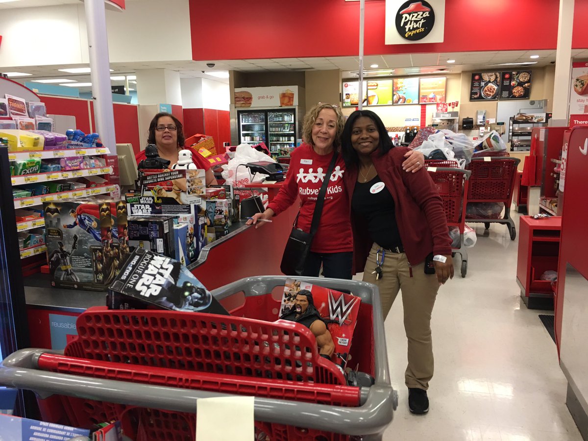 We're bolstering sales with the partnership of Ruby's Kids at #T2527! Great deals for our guests and strong ties to the community! Go sales!