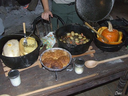 5 Reasons To Cook Using Cast Iron Skillets, Pots, and Pans - homesteadingfreedom.com/5-reasons-to-c…