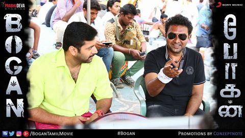 jaiisanthoshi's tweet photo. #BoganTeaser crossed 43,79,078 viewers still Rocking in youtube #JiluJiluvenru Naanae.. going #RepeatMode @dirlakshman @actor_jayamravi https://t.co/flZP0WnS8p