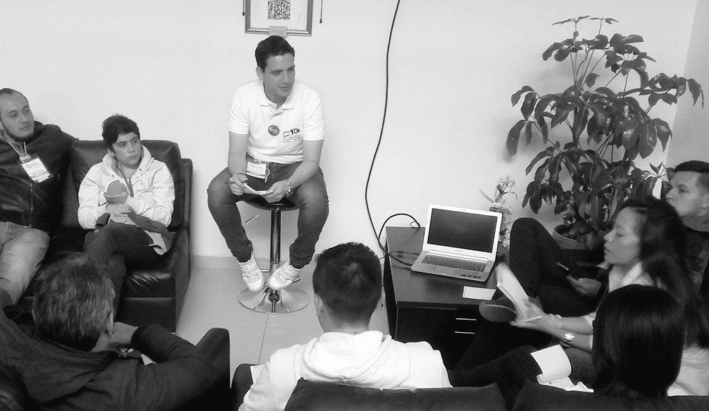 johncarlostb's tweet image. Nuestros mentores que creen en el emprendimiento y el potencial humano de nuestra región #SWPasto2016 #Gsw2016