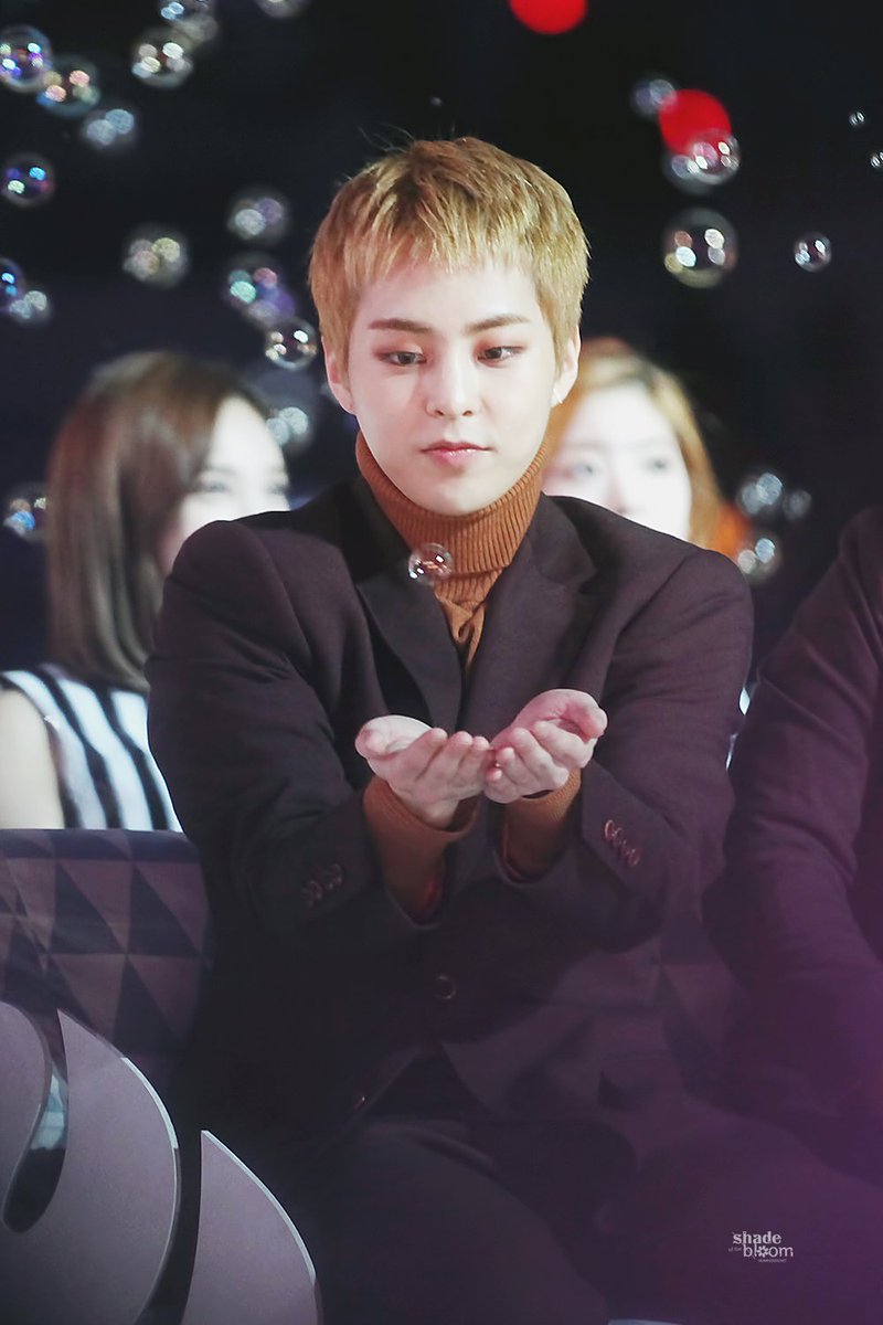 xiumin0326net's tweet photo. 3일동안 두시간 자서 현실이 아닌줄 알았자나요 ㅣㅅㅇ 너무 피곤해서 육신이 지구를 떠나 천국 온 줄 알았자나요!! https://t.co/f7dW2Fx5am