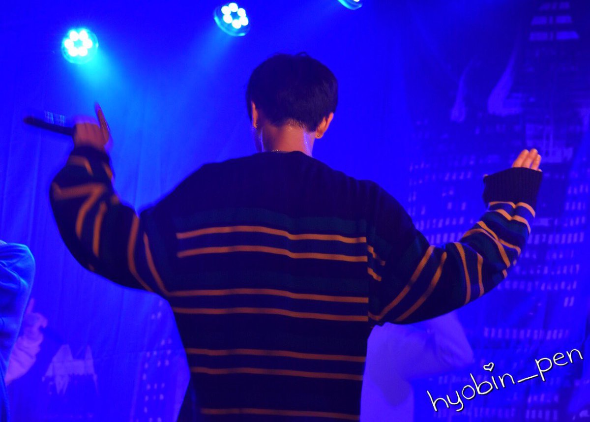hyobin_pen's tweet photo. 2016.11.17♡2部
ヒョビンちゃん❤️カッコイイ😭💕
#NAUGHTYBOYS #노티보이즈 #borntobewildtour #hurryhurryhurry #hyobin #ヒョビン #효빈 @NTB_HYOBIN https://t.co/OPBimgA4bF