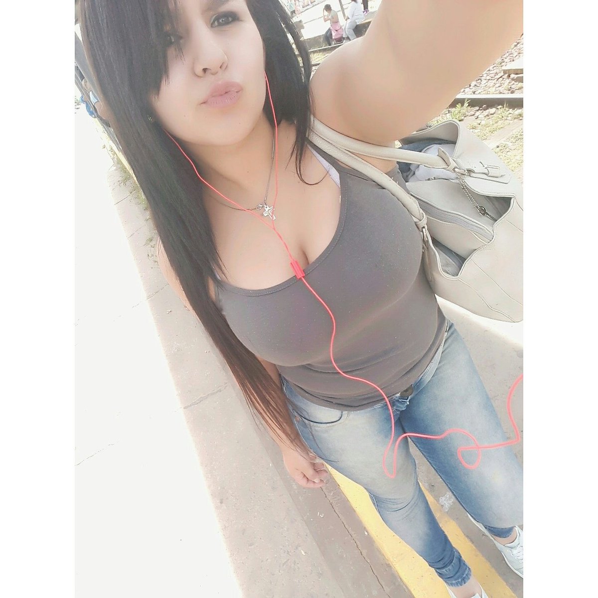 mare_urbano's tweet photo. Oyeme
Tu Ere Malo &amp; N te Importo Dejarme
N Quiero Ke Vuelvas Otra Vez A Reclamarm
Pork Para Mi ya Ers Historia
T Voy a Borrar D Mi Memoria🎶 https://t.co/KHuPuVAbva