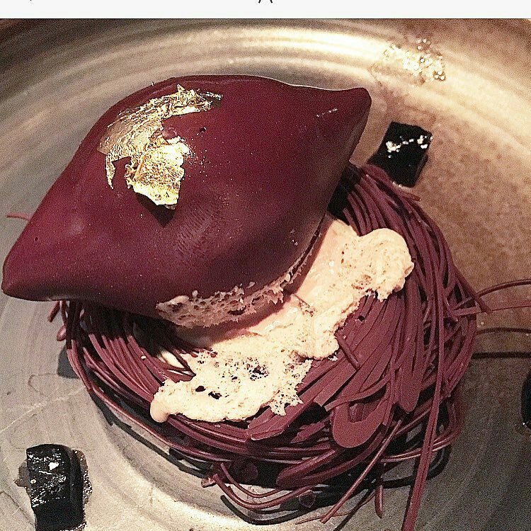 BorntoJetSet's tweet photo. #RuyaDubai @GrosvenorHouse #Dubai amazing dark chocolate dessert https://t.co/1TvRydI6zx