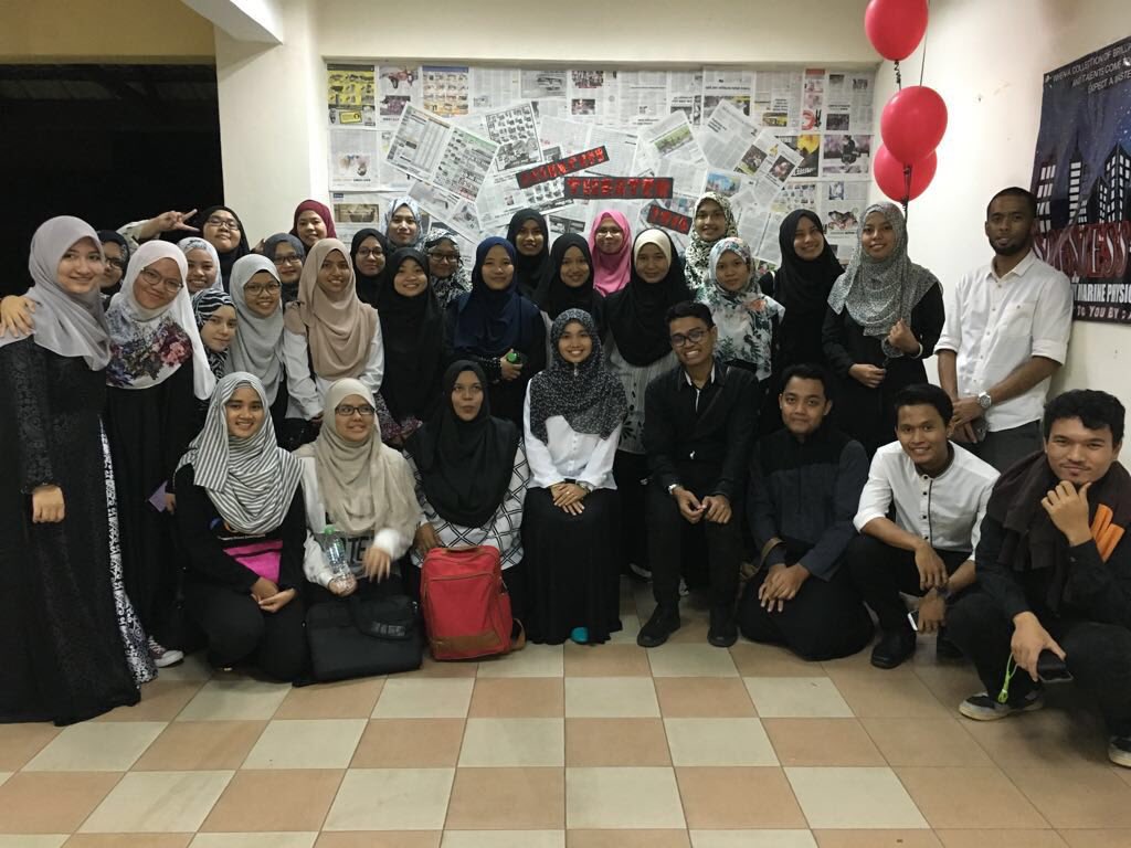 twt_iiumk's tweet photo. Committees of Sciencess Theater Festival 2016! Big applause for all the hard work! #stf2016 https://t.co/oC4ldIHGhR