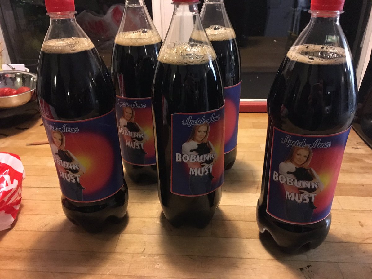 bobcat_dead's tweet photo. #bobunk has begun. https://t.co/caJ93AimGC