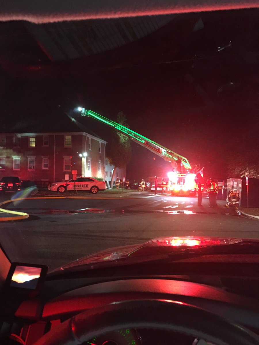 ArlingtonVaFD's tweet image. Busy day for the #SouthBattalion yesterday with 3 working fires in 24 hours. Strong work by all crews! #AwaysHere4U #ACFD