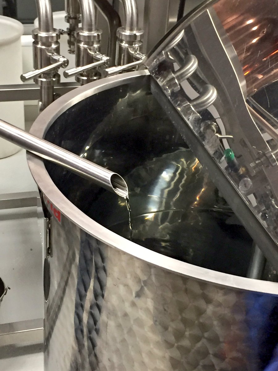 bradbuddeball's tweet photo. @JCarverSpirits last night we saw grain to glass distillation. Hey engineer friends, check it out. Hey whiskey friends, check it out. https://t.co/hHYVmJzkXU