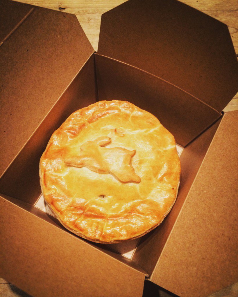 GametoEat's tweet photo. Ending #gamefoodlive in style with a wild game pie. Thank you to all involved! Great success!! #gameon https://t.co/Lflke2pyKh