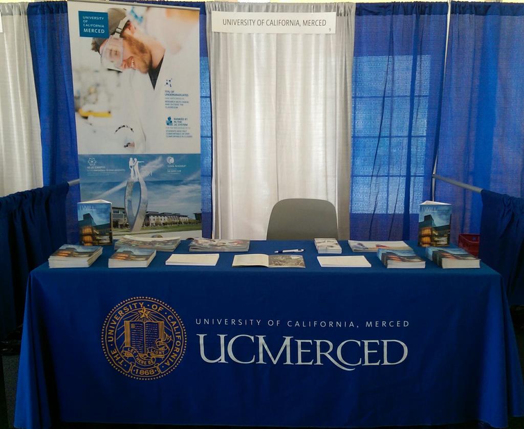 IonaUCMerced's tweet photo. Come find @ucmerced at the free @lacash4college event @ LA Trade Tech until 1pm! #UCMercedBound #COLLEGEREADYLA https://t.co/KtMOTWxBtx