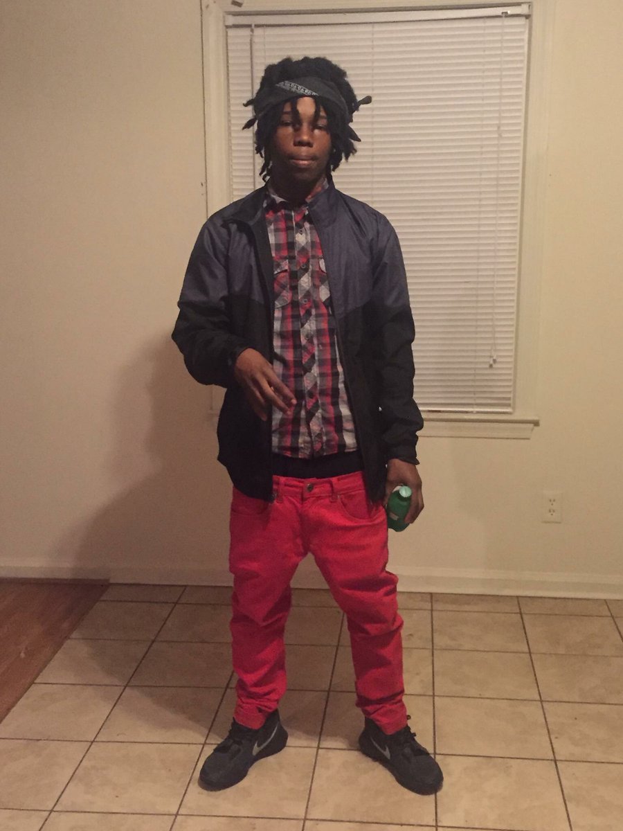 DaGahd_'s tweet photo. when you left, you took half of me with you, i love you brother and that's forever #LongLiveALMIGHTY 😔❤️🙏🏽🤘🏼🗣‼️ https://t.co/2CPtGGi2kI