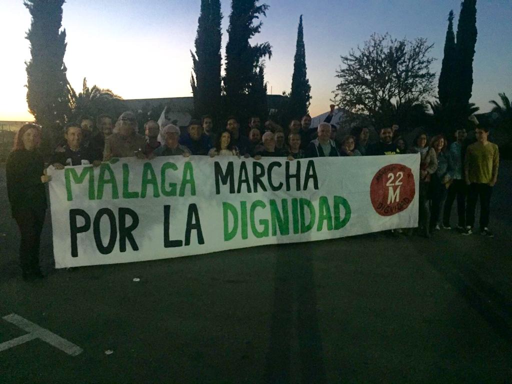 MDignidadMalaga's tweet photo. Vuelta tras #Sevilla19N de la columna de #Málaga https://t.co/zdE5Hfmc8t