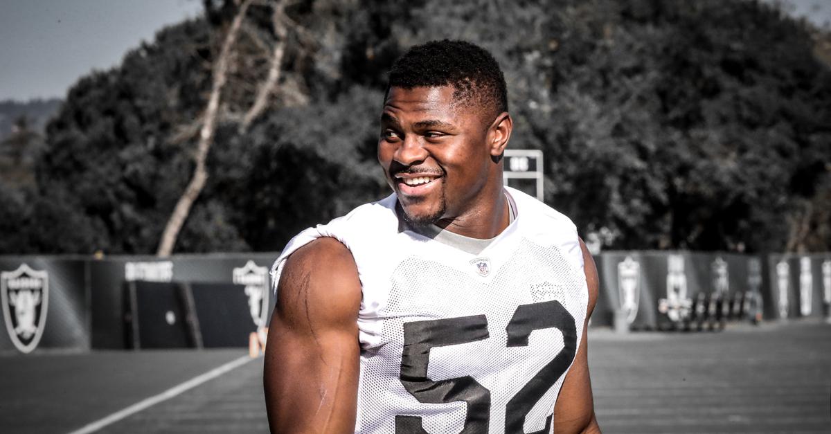 Raiders's tweet photo. #ProBowlVote (RTs count)

#KhalilMack
#BruceIrvin
#ReggieNelson
#DavidAmerson
#MarquetteKing

All eligible players: https://t.co/0Jx9jvn5pK https://t.co/lf4dRxtcUk