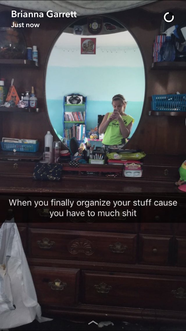 bgarrett31's tweet photo. I have to much shit...lol https://t.co/9iydyXFERZ