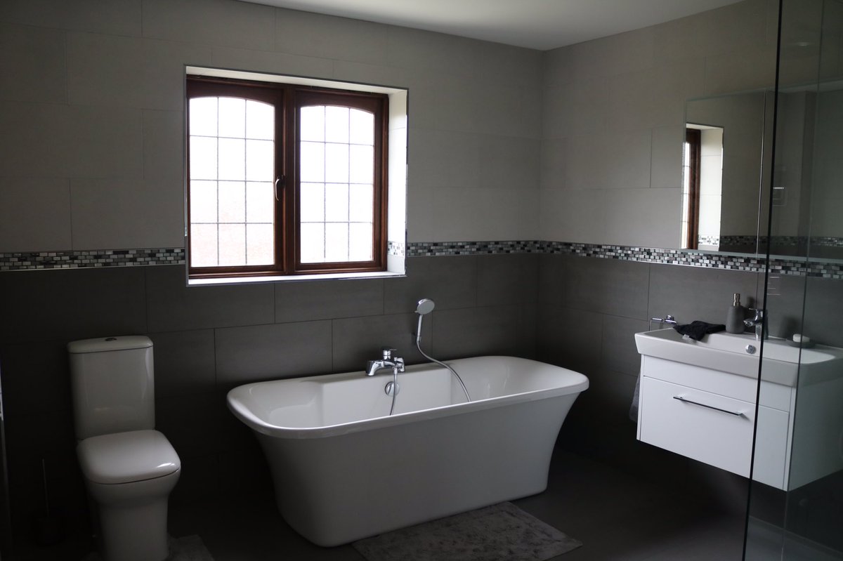 Hastings Tile Center On Twitter Two Tone Saturday Tiles And