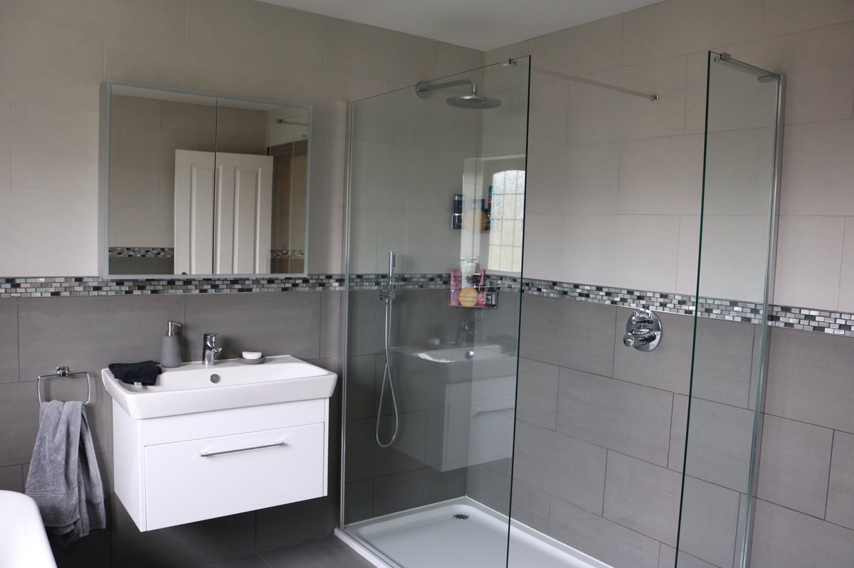 Hastings Tile Center On Twitter Two Tone Saturday Tiles And