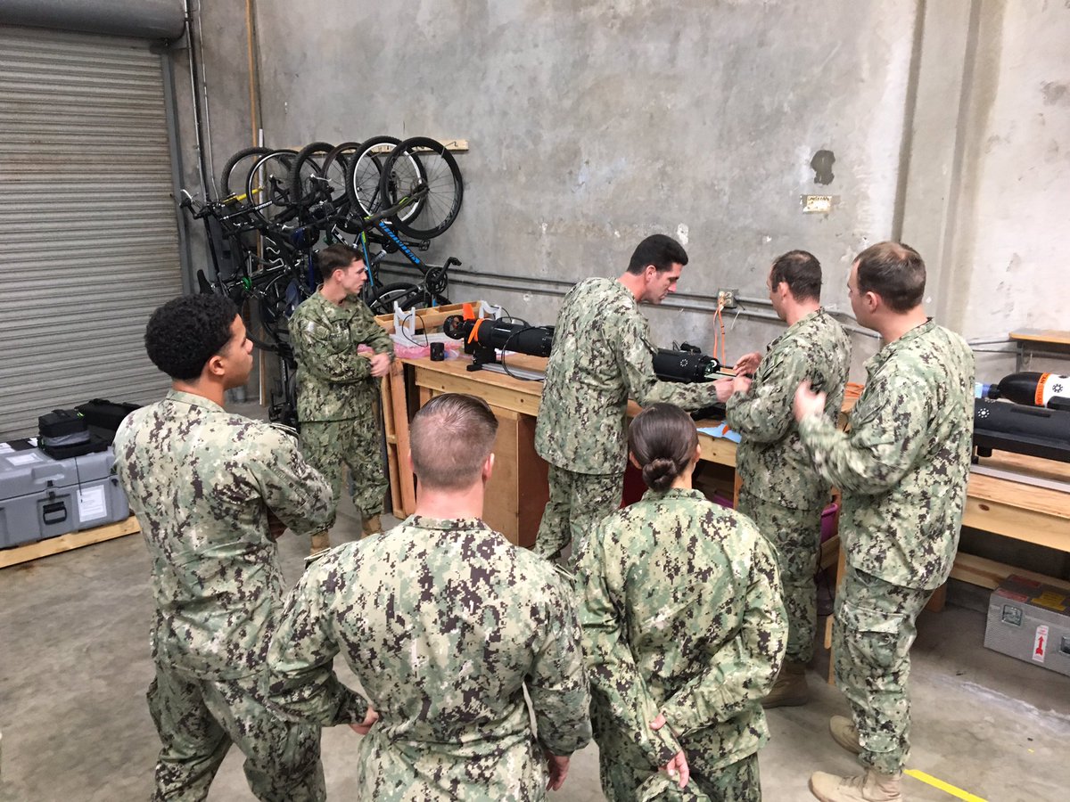 Orca &amp; OceanServer spent a week training NOSWC on three new Iver3 Edgetech and Starfish #AUV systems equipped with extended payload sections