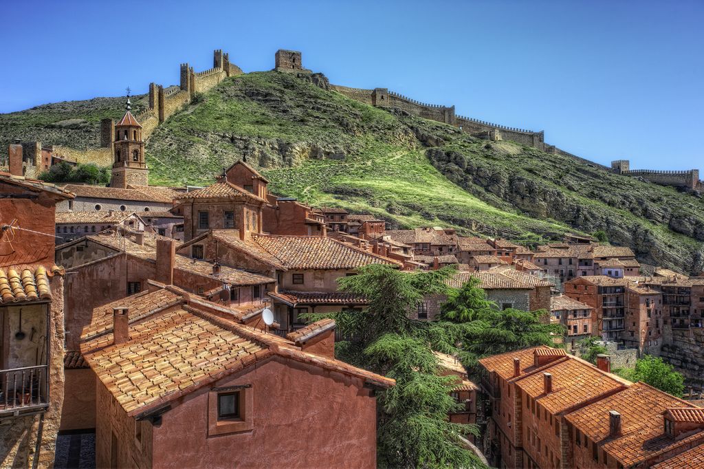 EspanaEnLatam tweet picture