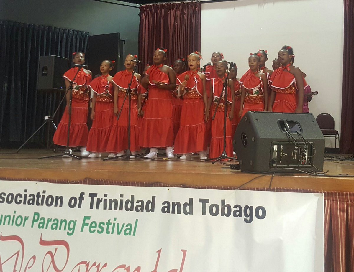 npatt_official's tweet photo. St. Rose's Girls' RC: Cantando Gloria
#npatt #juniorparangcompetition #primaryschools
#parangnation #parangtotheworld #vivalaparranda https://t.co/D7EImPjJ7U