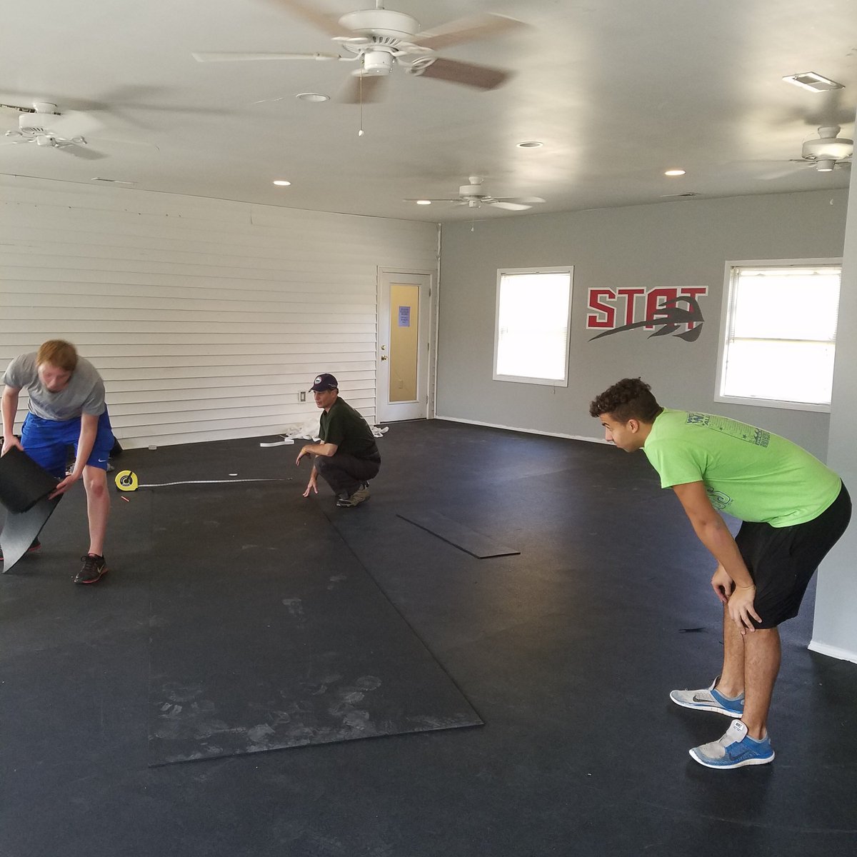 STATswimNC's tweet photo. The new flooring is almost finished! https://t.co/6rVpe76xP5