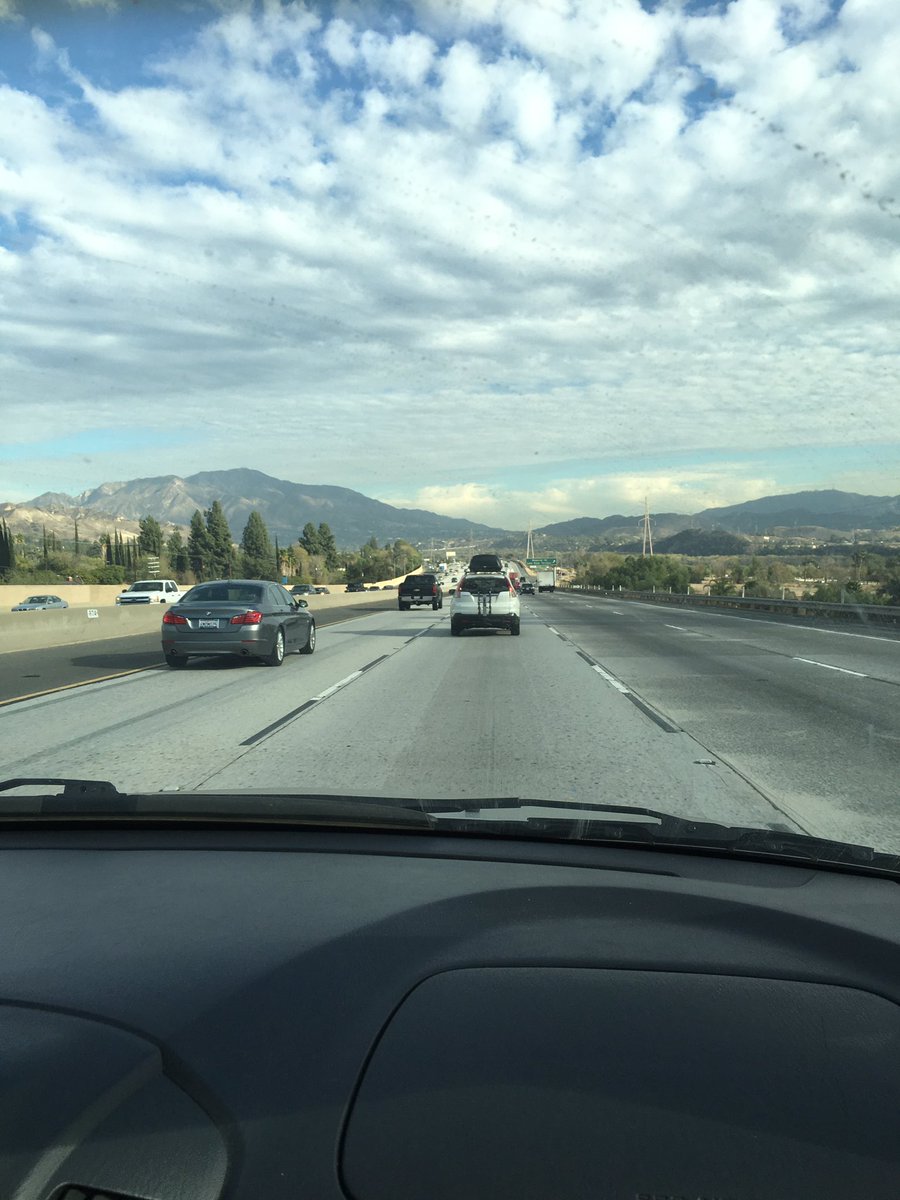 davemeetscity's tweet image. Gogogo ➡️➡️➡️ en route to get @Spectacles from the #SnapBot