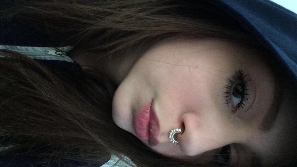 gabi_ophicial's tweet photo. @annes_official rt pra mim né 🙈🙊 https://t.co/8MYi9gnMrd