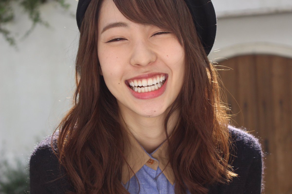 藤江れいな V Twitter おはようございます 今日は第2回目のナンバリング会 来てくれる方 一緒に楽しみましょう スタジャン お忘れなく 笑 萩原さんが撮ってくれた写真 笑いすぎだろって位笑ってる写真載せます Kazuyukihagiwara T Co