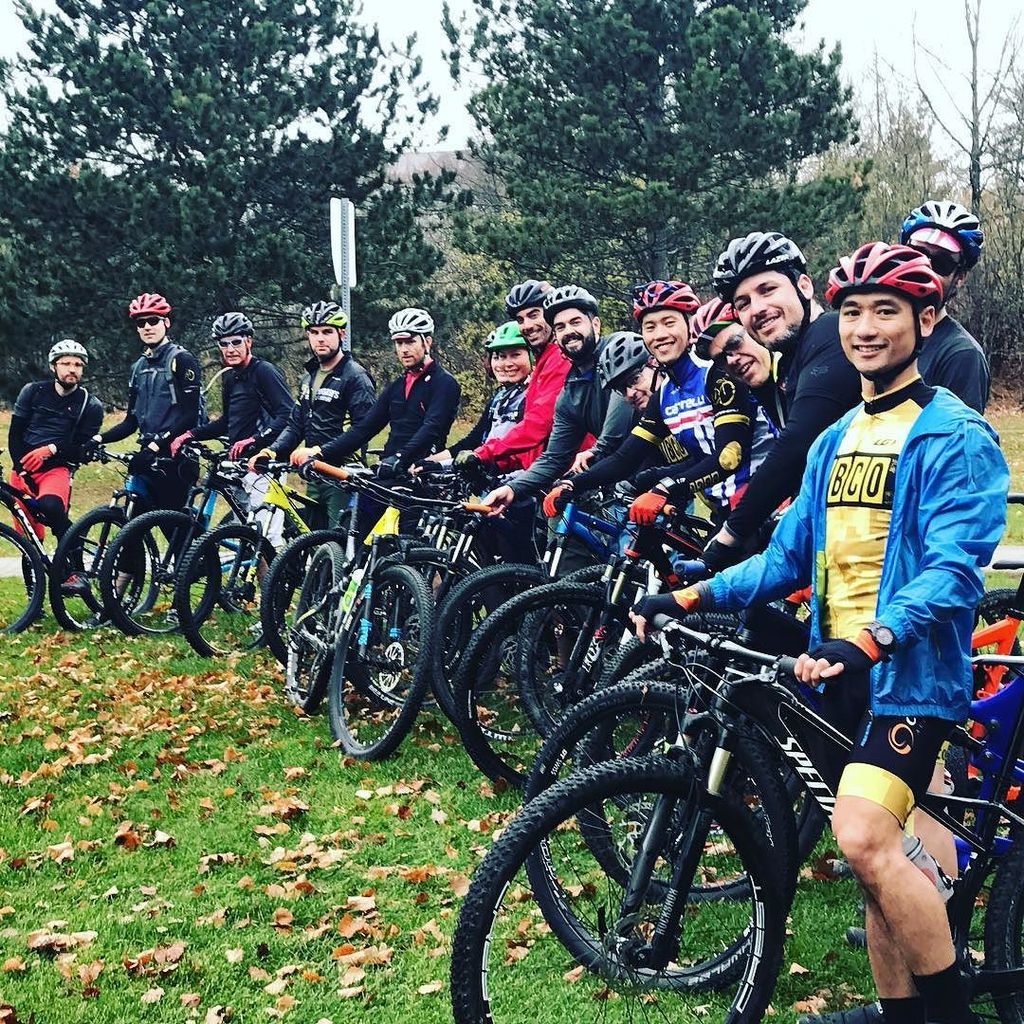 batemansbikeco's tweet photo. Great ride today. Congrats to the newbies! So much fun. #batemansbikeco #shackpack #spinsh… https://t.co/kL1PcA5bPZ https://t.co/A8ywxCu1Ke