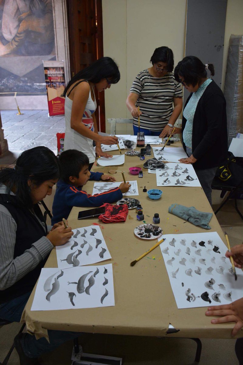 MuseoCulturas's tweet photo. En actividades de #findesemana en @MuseoCulturas hubo clases de Sumi-e y Go; #Curso de jeroglíficos y #Taller de espada y pincel del Japón https://t.co/hDNMKeCzb3