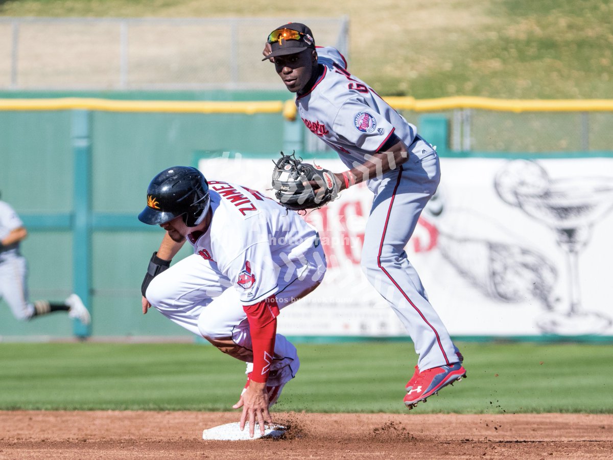 phrakephoto's tweet photo. Zimmer forced out Gordon unable to throw to first #azfallleague #afl #afl16 #afl25 #arizonafallleague2016 #afl2016 #twins #indians #milb https://t.co/ZkyKp0SCfg