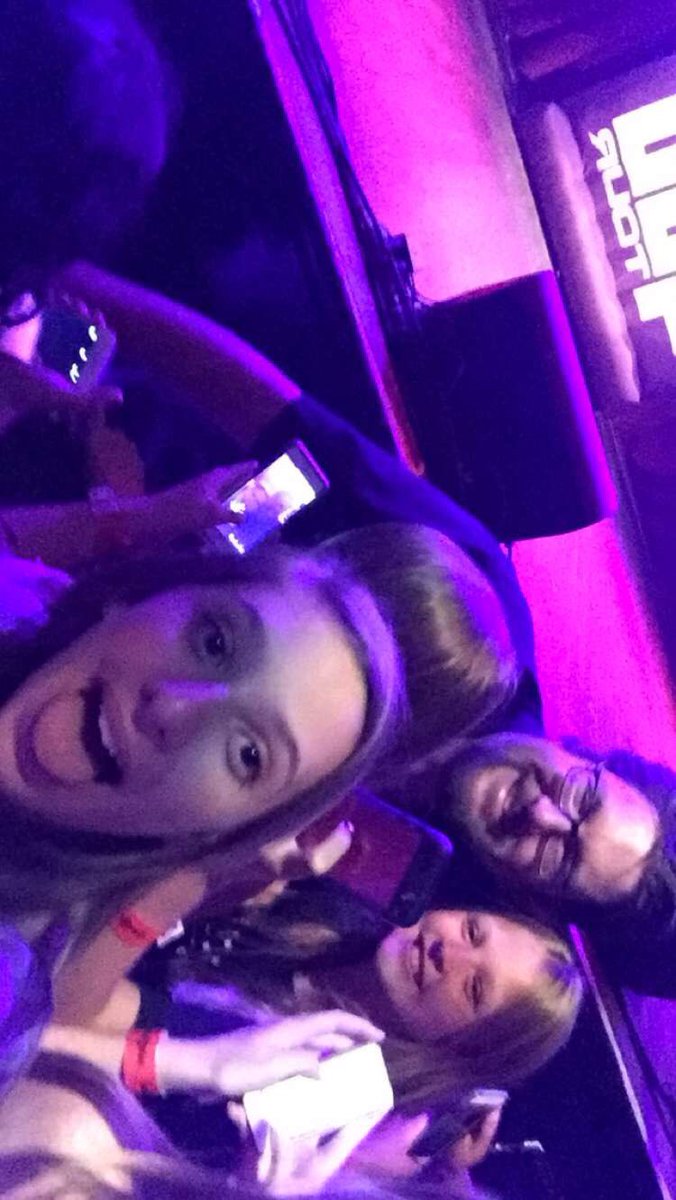 anachartier_'s tweet photo. Really miss this:(❤️ #40u @4ou #4oudallas https://t.co/104ZFMJ1IQ