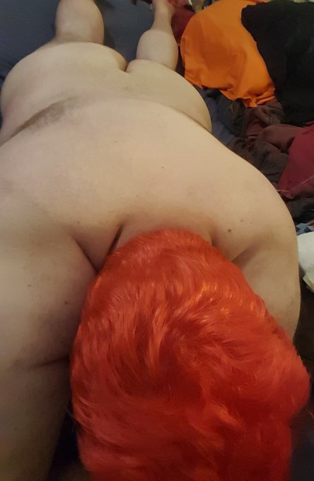 I dyed my hair for the first time in several years a few weeks ago and I have been meaning to post this