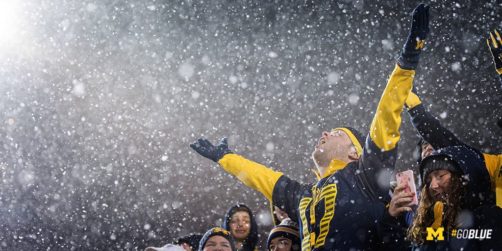 UMichAthletics's tweet photo. What a fun way to end today’s @UMichFootball game!

#GoBlue ❄️〽️❄️ https://t.co/yGKwN759bi