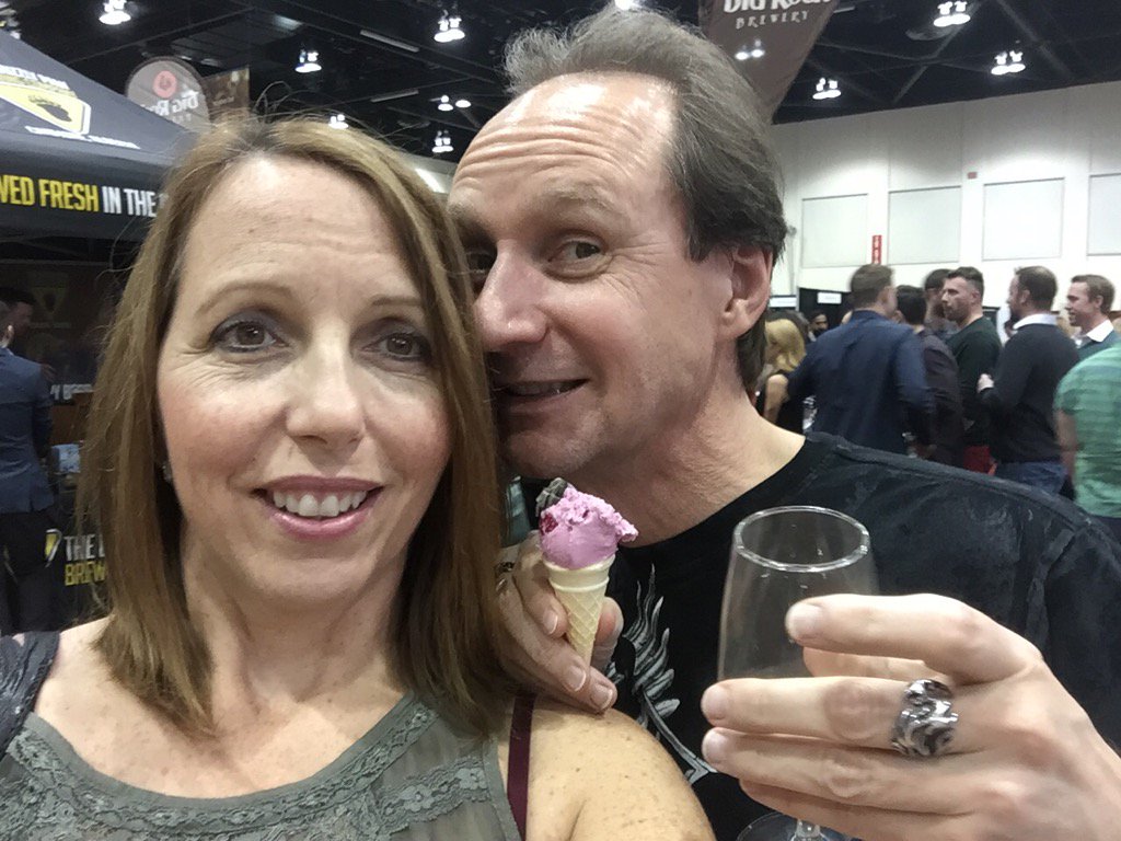 CherylL46530172's tweet photo. #cheers from @grapeescape #yyc #grapeescapeyyc https://t.co/Y2O0ocVPH1