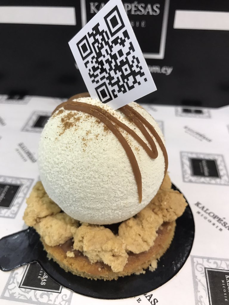 Kalopesas's tweet photo. #Kalopesas desserts made with apple, cinnamon mouse and caramel sponge cake!! #kalopesas2016 #letsmakelifesweeter https://t.co/CohfEfsazp