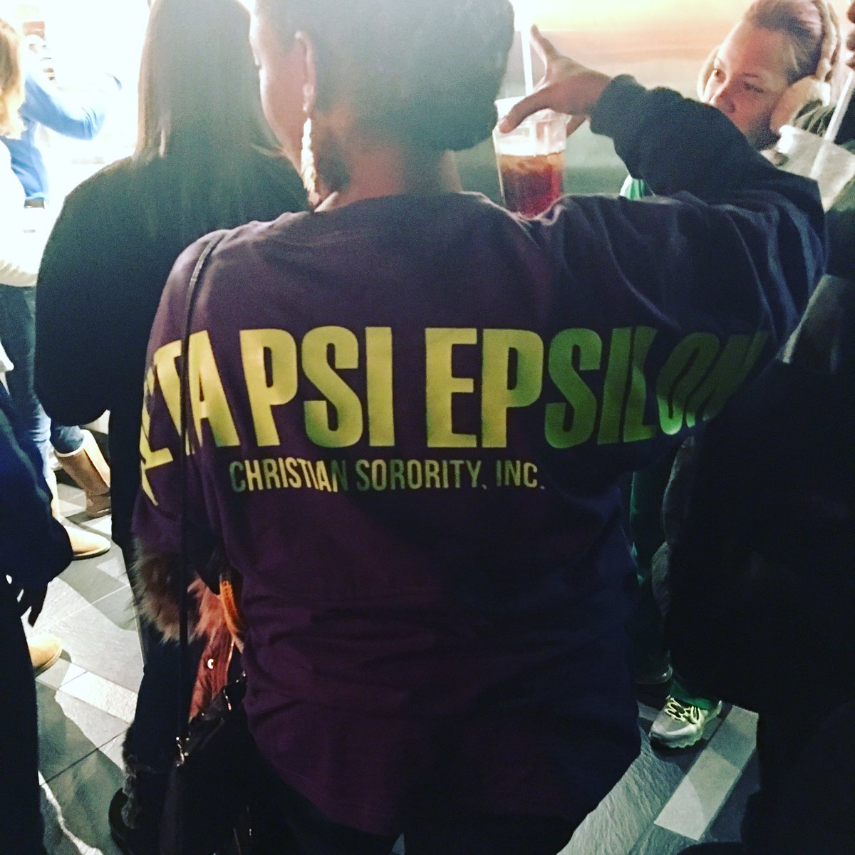 cbpigreek's tweet photo. CBPI Pom Jersey was spotted Downtown Chicago at the Magnificent Mile Festival. @CBPIboutique @Jngreen21 https://t.co/DKz66LKxIZ