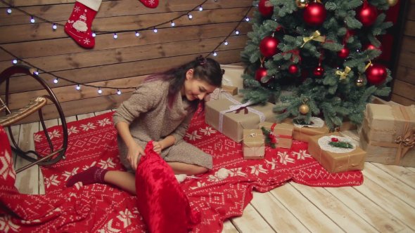 Nulled_Warez's tweet photo. #Girl And a #French #Bulldog In Santa Bag - #ADcour #Christmas #Cute #Dog #Feed #Gift #Home #Love #Merry https://t.co/KPYyV55txV https://t.co/fX6nsEMR1x
