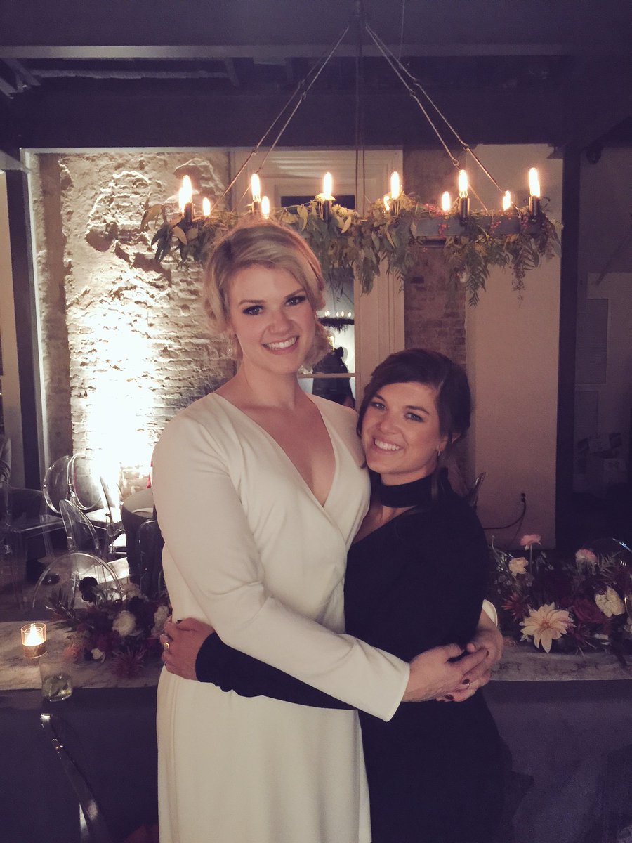 BDesseyn's tweet photo. I've got a sister! 😍#dointhed #didthed @jackieophoto @tdesseyn @KellyKDonley https://t.co/wCTpieUHbi