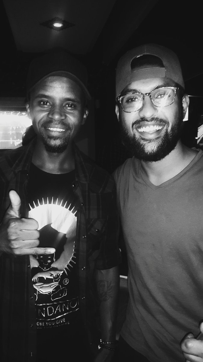 JLJ_5thside's tweet photo. Caught up with @Naycha_SA ..what a humble man 🔥 https://t.co/aWnWHKT9CJ