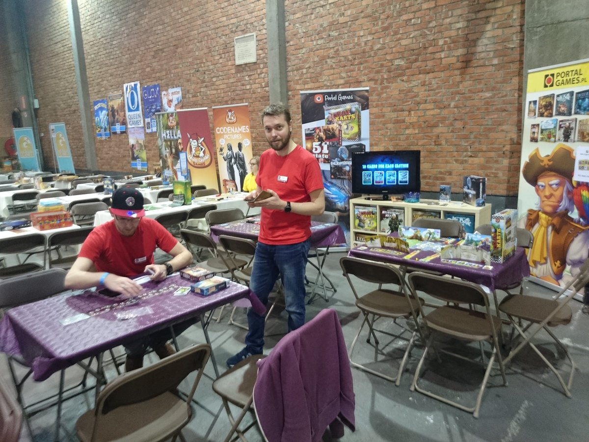 CorinaACretu's tweet photo. Day 2 at #spel2016 in Antwerp, only open for 5 minutes & #Cryhavoc is already on! @trzewik @Rindert_vdE @VitruvianGamer #convoy #portalgamer https://t.co/cxh7yXStjY