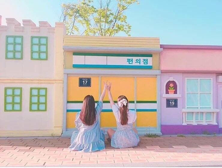 Twitter पर りんベク 返信遅めです 韓国の曽坪自転車公園 めっちゃ可愛い 童話村と曽坪自転車公園は韓国行ったら絶対いきたい 韓国 曽坪自転車公園 行きたい人rt 韓国好きな人と繋がりたい らぶりつで気になった人お迎え