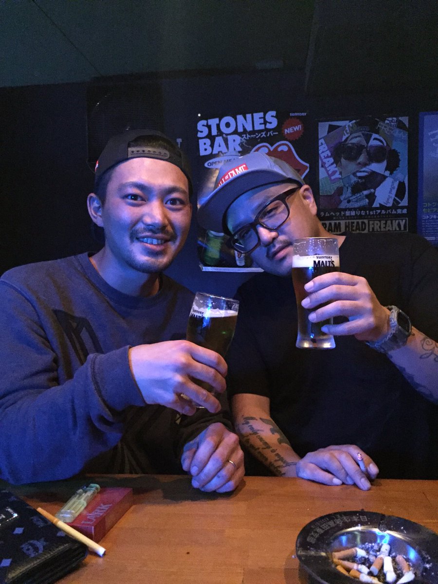 dgtomo's tweet photo. 朝まで全開に酒を交わしましたw
普段ゆっくり話したことあまりなかったから楽しかった😙
ありがとうございました🙇🏻🙇🏻
#OVERUP #CLUBVAIRAS #新潟 #上越
#時は既にお寿司 🍣🍣🍣 https://t.co/P1iwyTy8lU