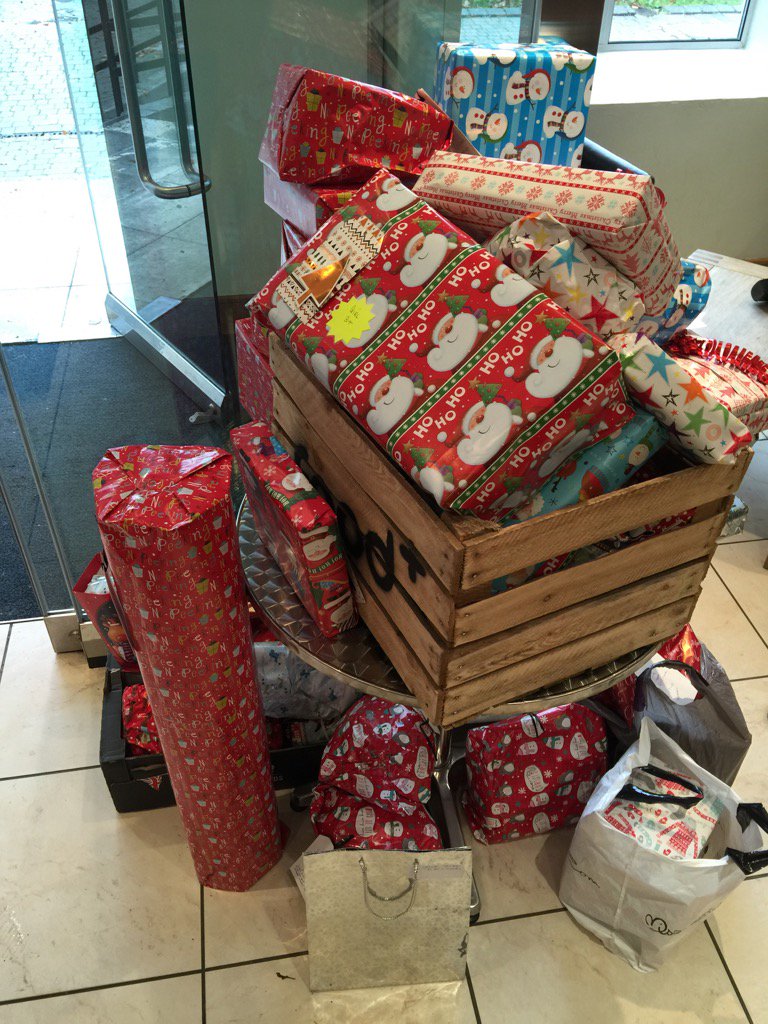 Presents are coming in for our donation to Bromley Children a project.  Great work everyone!! <a href="/BeckBromFL/">#BeckBromFL ©2012</a>