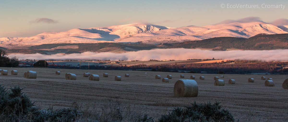 Chilly morning looking across towards the Beinn.